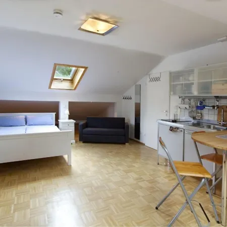 아파트 Arzgrube Dg-wohnung -551- *